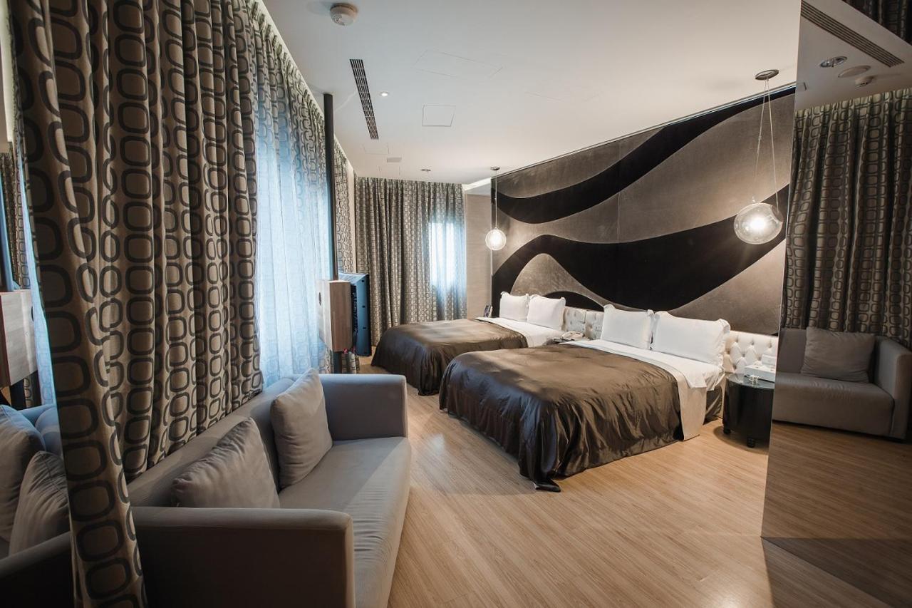 Motel Stars Taichung Exterior foto